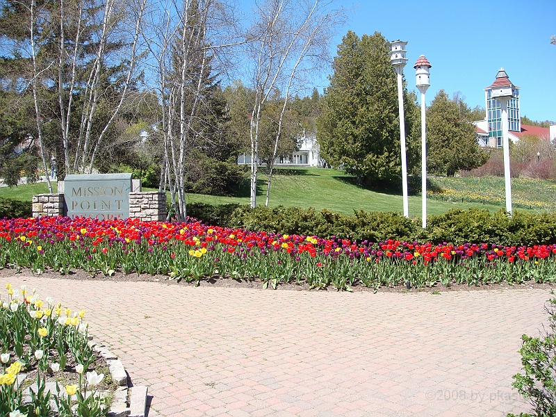187 Memorial Day [2008 May 23].JPG - Scenes from Mackinac Island.